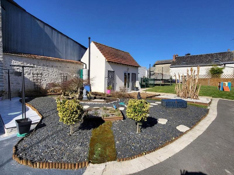 Maison - 218 m² - 6 pièces