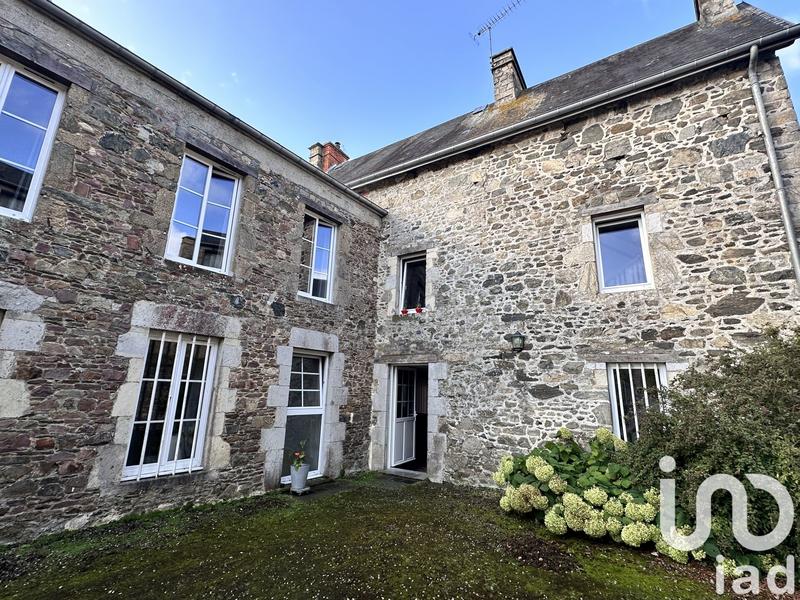 Maison - 205 m² - 8 pièces