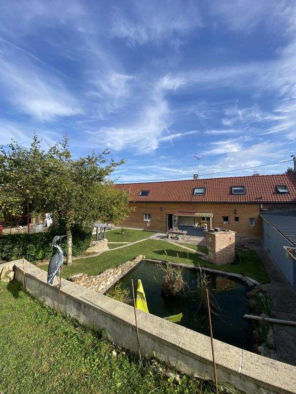 Maison - 225 m² - 7 pièces