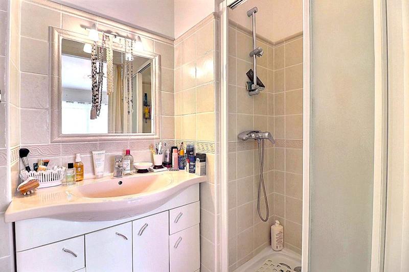 Appartement - 112 m² - 5 pièces