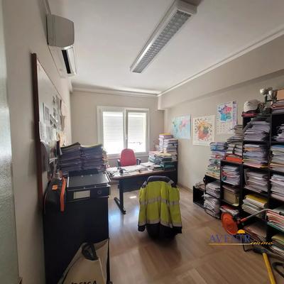 Immeuble - 975 m² - 10 pièces