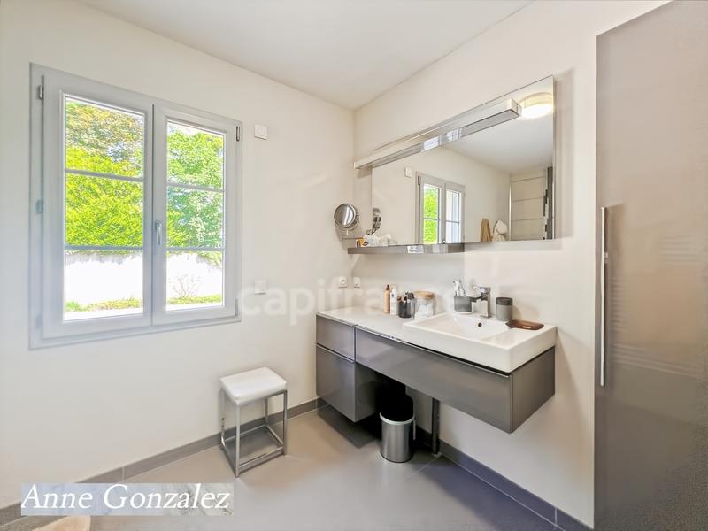 Maison d'architecte - 168 m² - 6 pièces