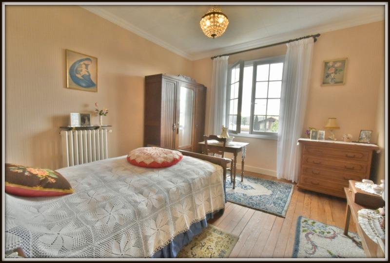 Maison - 181 m² - 7 pièces