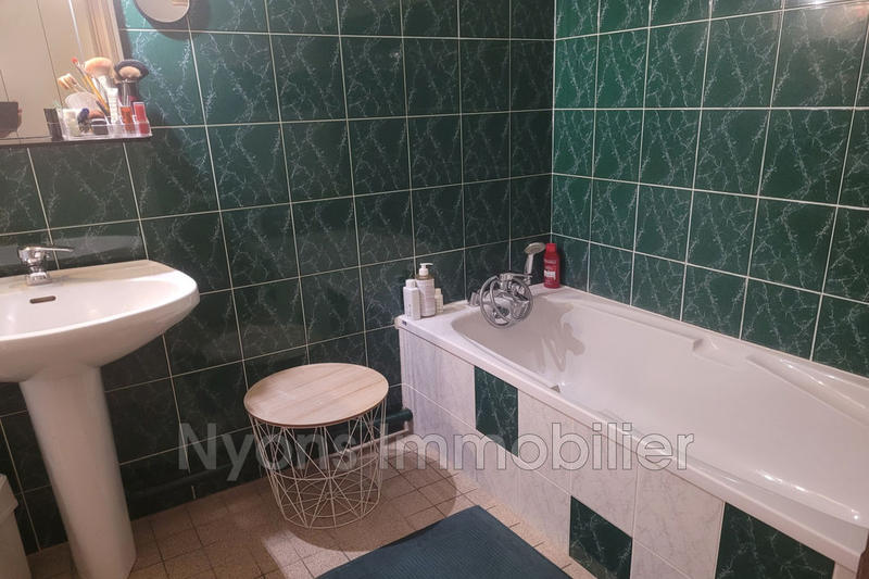 Appartement - 75 m² - 3 pièces