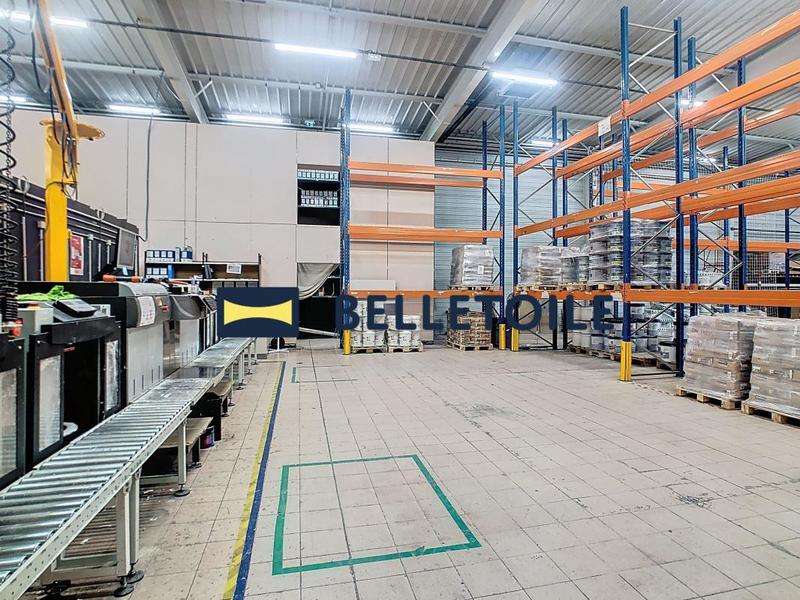 Local commercial - 2 657 m²