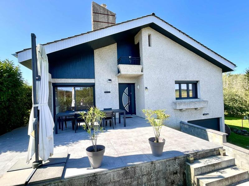 Maison - 122 m² - 5 pièces