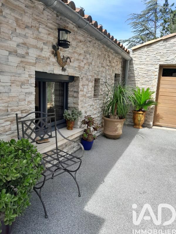 Maison - 140 m² - 5 pièces