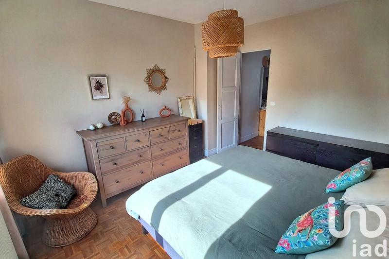 Maison - 211 m² - 7 pièces