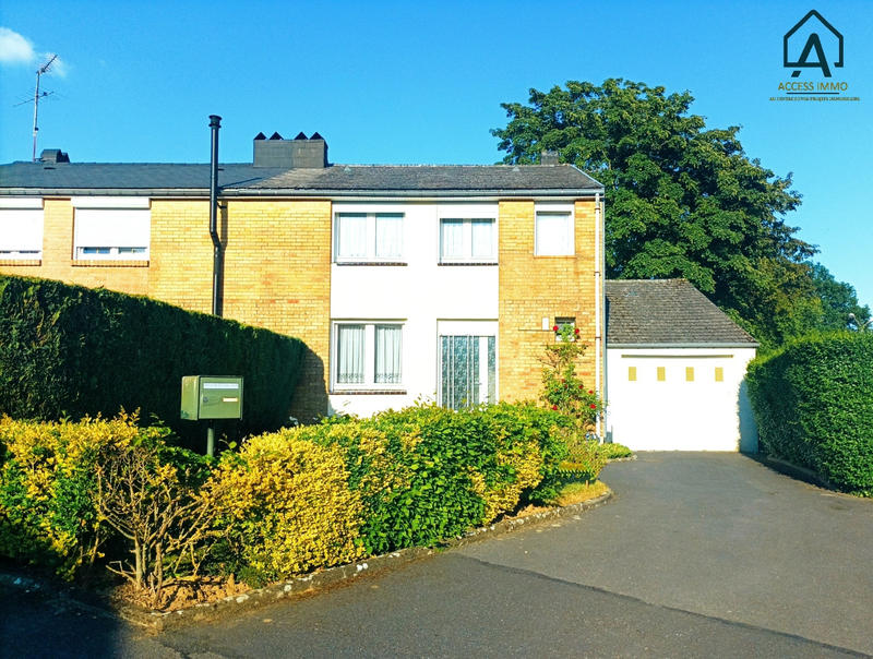 Maison - 92 m² - 5 pièces