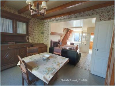 Maison - 121 m² - 7 pièces