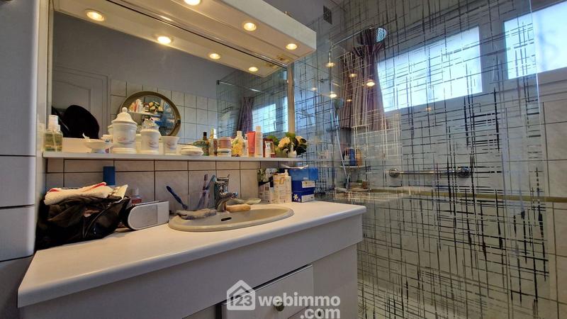 Maison - 106 m² - 5 pièces