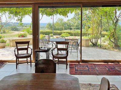 Maison - 146 m² - 6 pièces