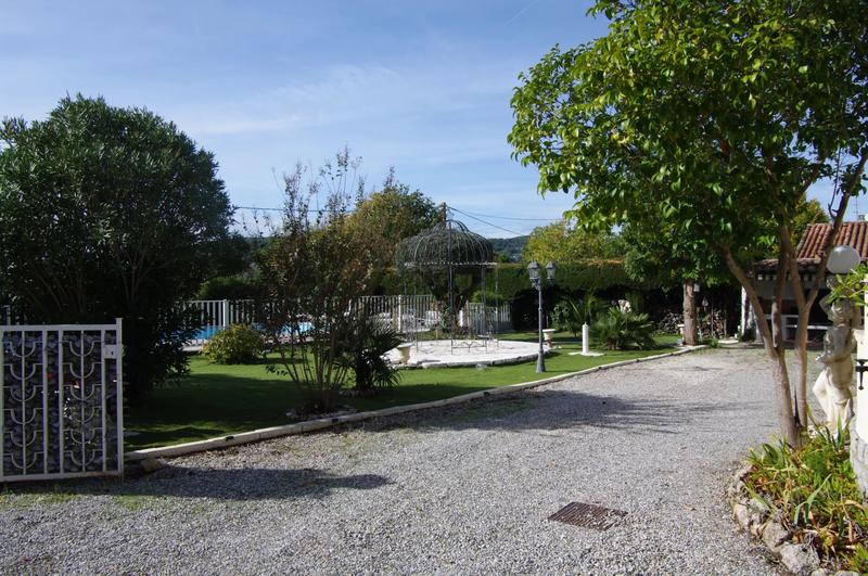 Maison - 182 m² - 6 pièces