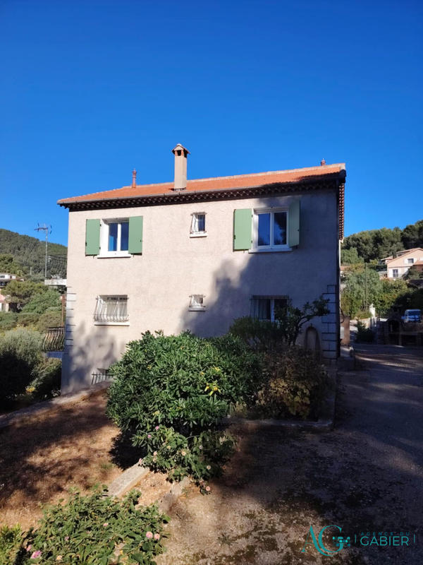 Maison - 164 m² - 7 pièces