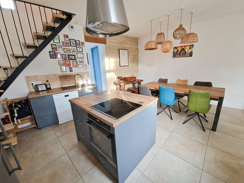 Maison - 87 m² - 4 pièces