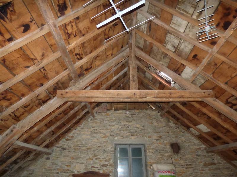 Corps de ferme - 240 m² - 7 pièces