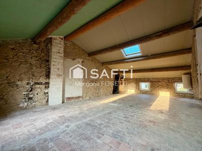 Maison - 250 m² - 7 pièces