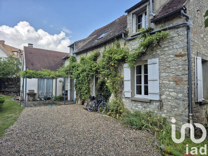 Maison - 168 m² - 8 pièces