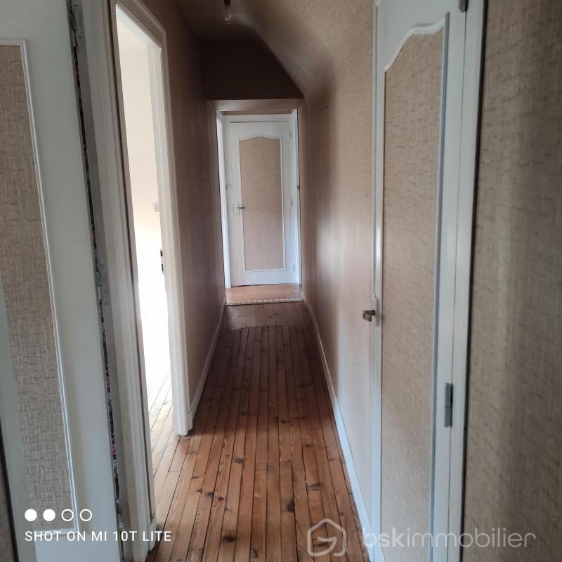 Maison de village - 90 m² - 6 pièces