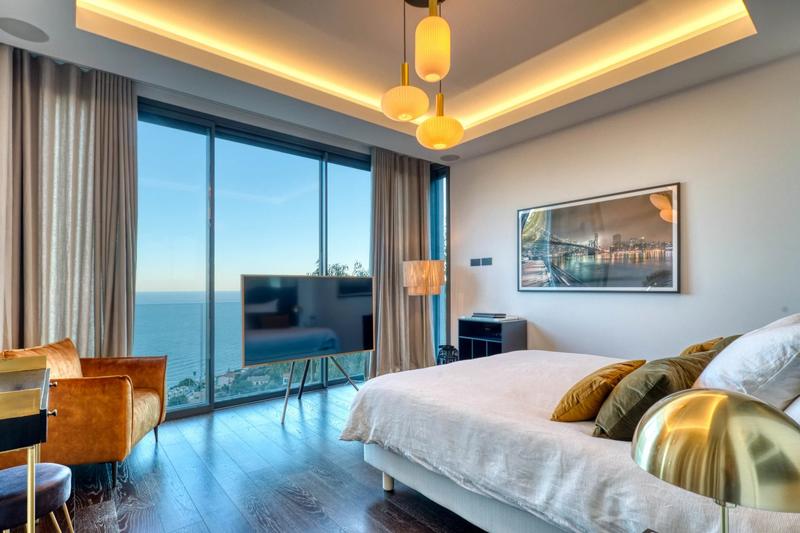 Villa - 484 m² - 12 pièces