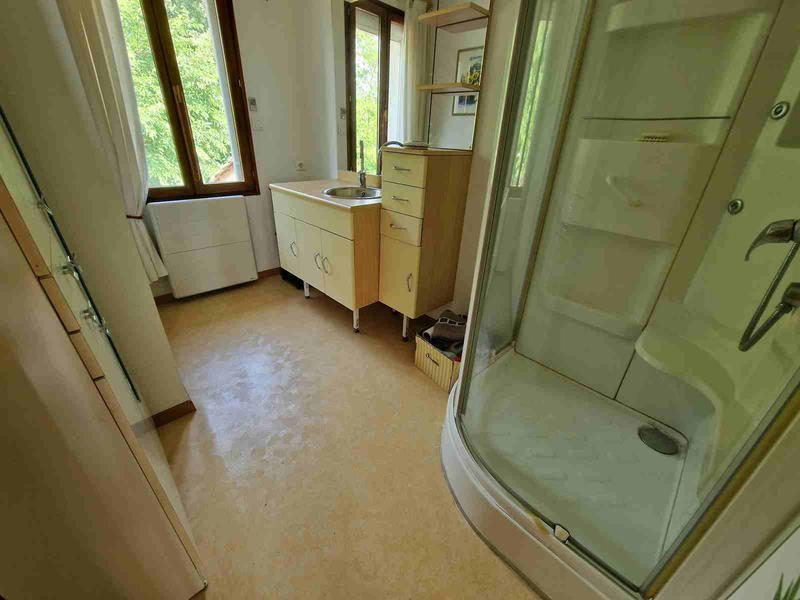 Maison - 229 m² - 8 pièces