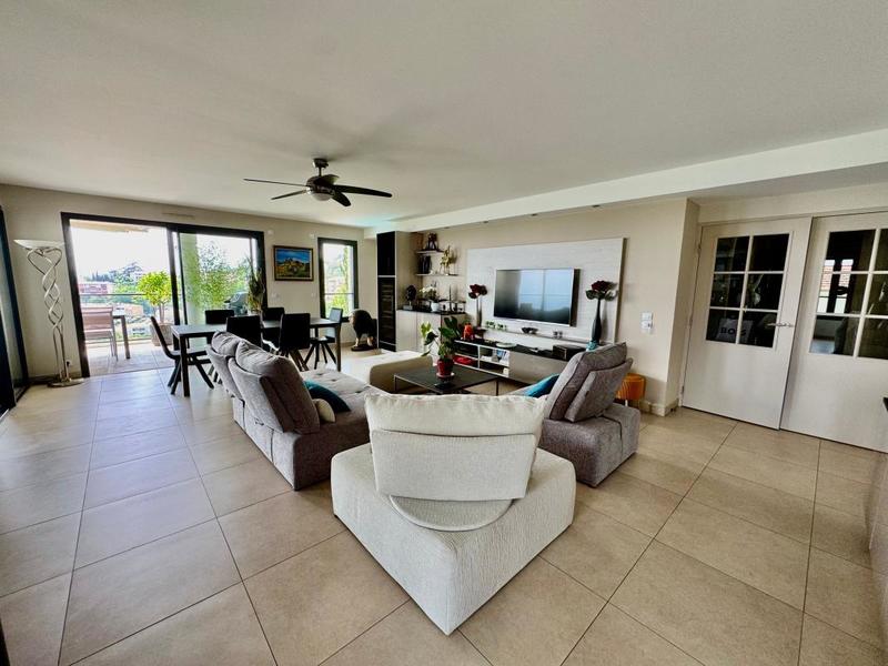 Appartement - 123 m² - 4 pièces