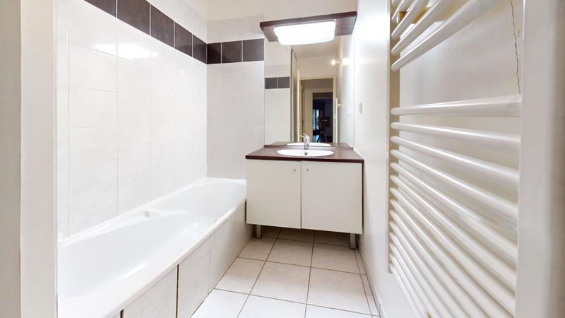 Appartement - 83 m² - 3 pièces