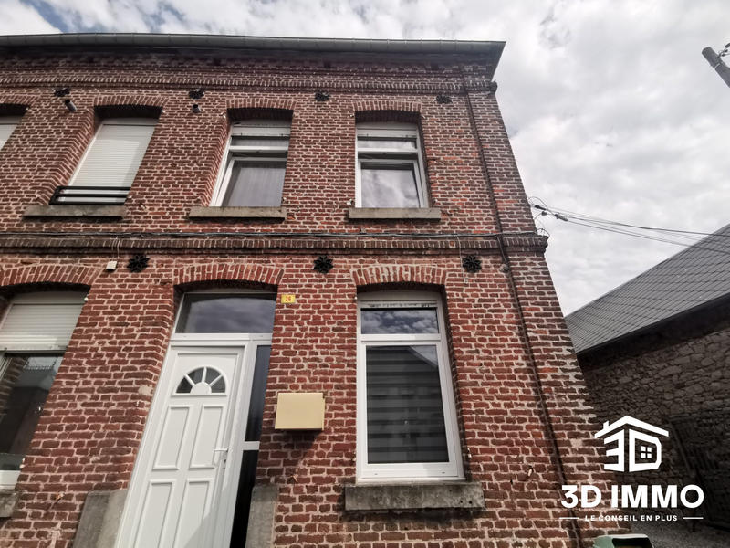 Maison - 90 m² - 4 pièces