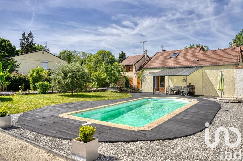 Maison - 183 m² - 7 pièces