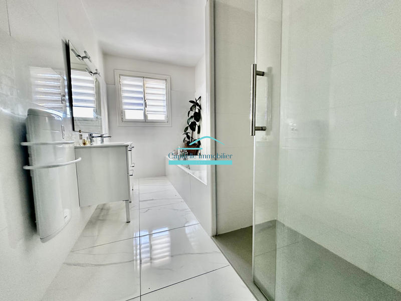 Villa - 175 m² - 5 pièces