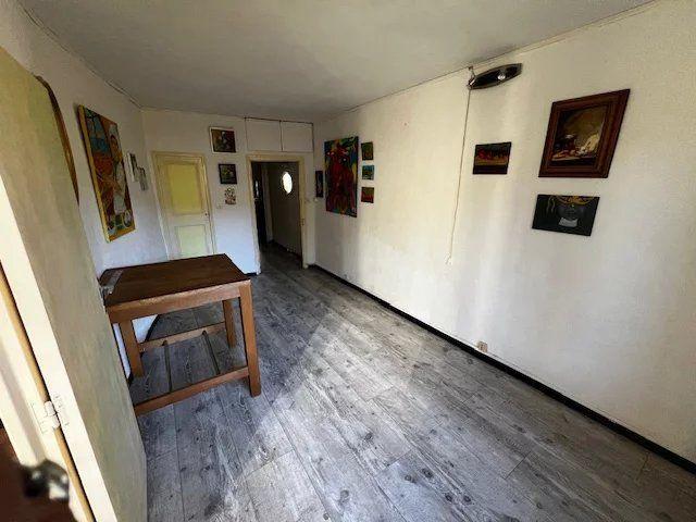 Appartement - 75 m² - 1 pièce