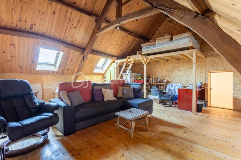 Corps de ferme - 153 m² - 6 pièces