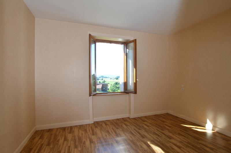 Maison - 241 m² - 10 pièces