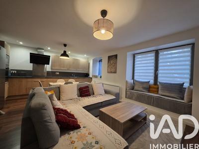 Loft - 70 m² - 3 pièces