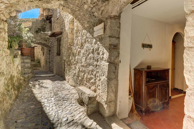 Appartement - 98 m² - 3 pièces