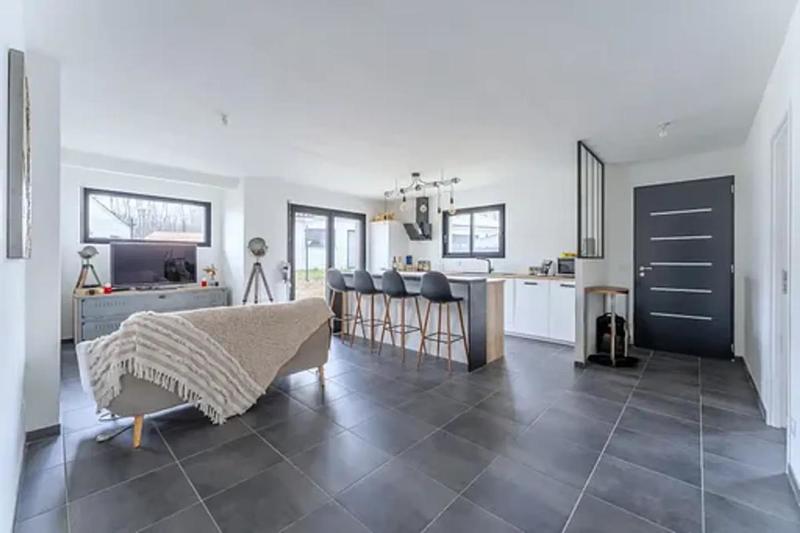 Maison - 79 m² - 4 pièces