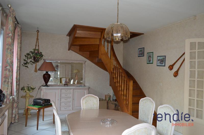 Maison - 160 m² - 7 pièces