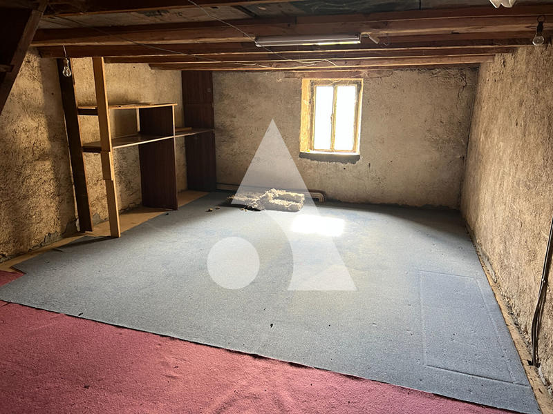 Maison - 122 m² - 4 pièces