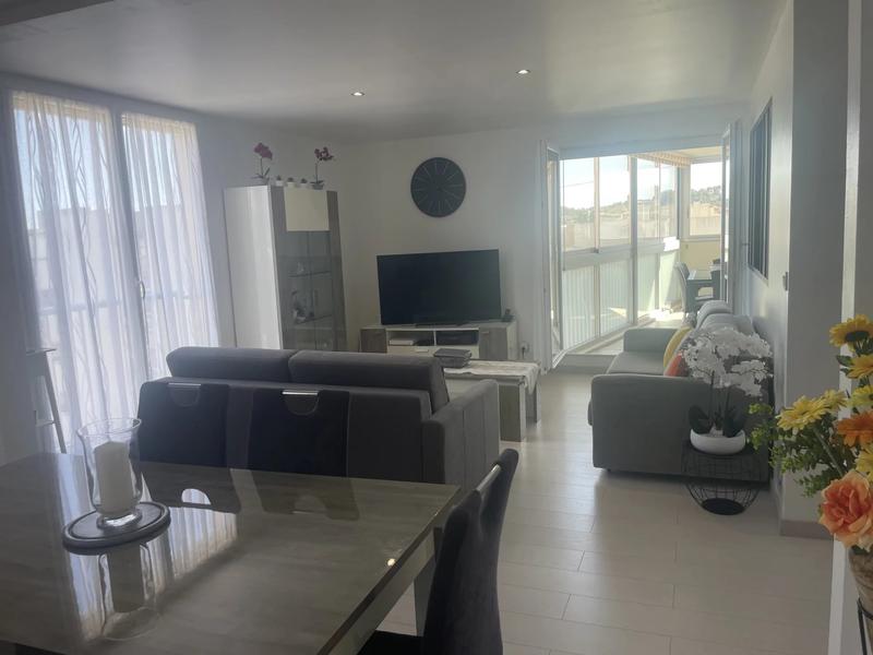 Appartement - 83 m² - 4 pièces