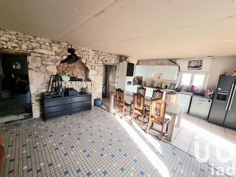 Maison - 143 m² - 7 pièces