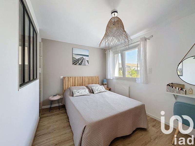 Maison - 185 m² - 8 pièces