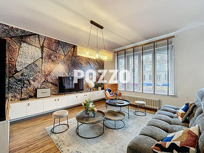 Appartement - 190 m² - 6 pièces