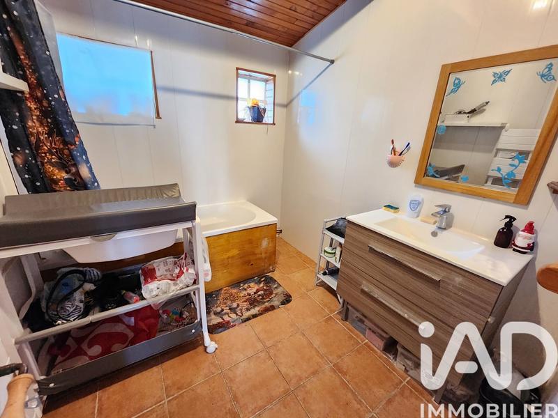 Maison - 97 m² - 5 pièces