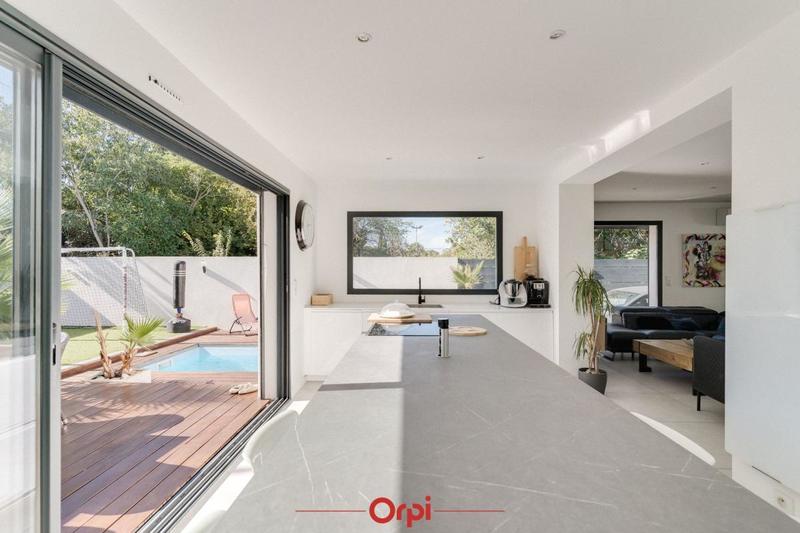 Maison - 120 m² - 4 pièces