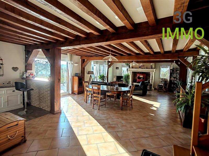 Propriété - 190 m² - 7 pièces