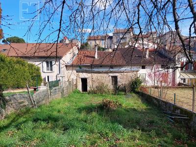 Maison de ville - 105 m² - 6 pièces