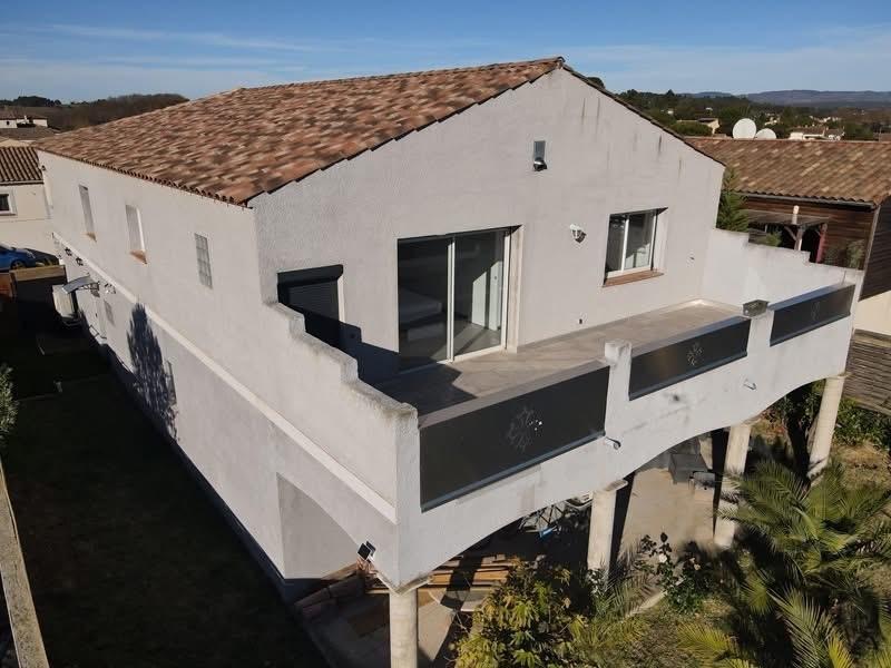 Propriété - 246 m² - 8 pièces