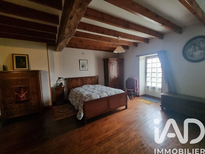 Maison - 254 m² - 6 pièces