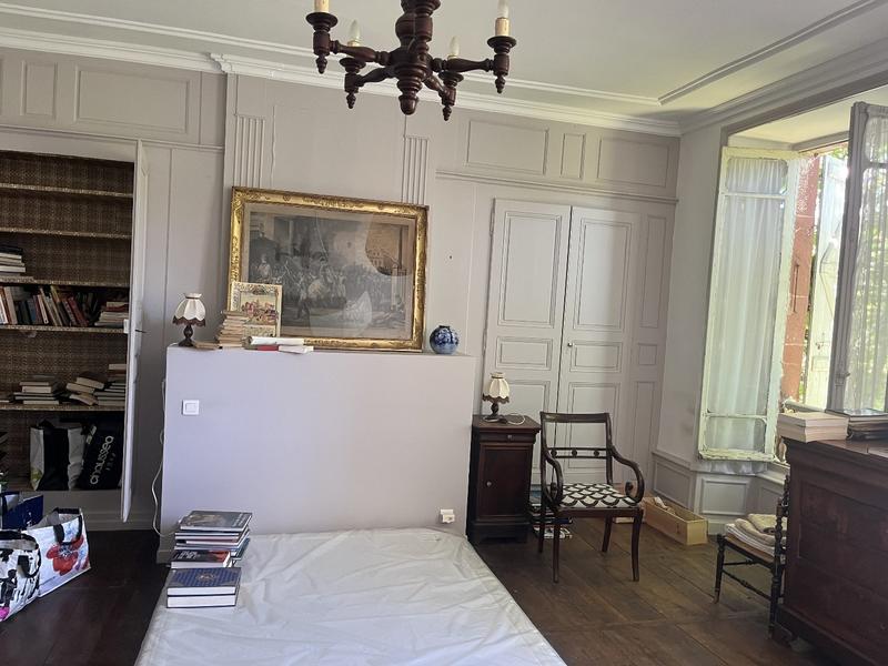 Maison - 181 m² - 9 pièces