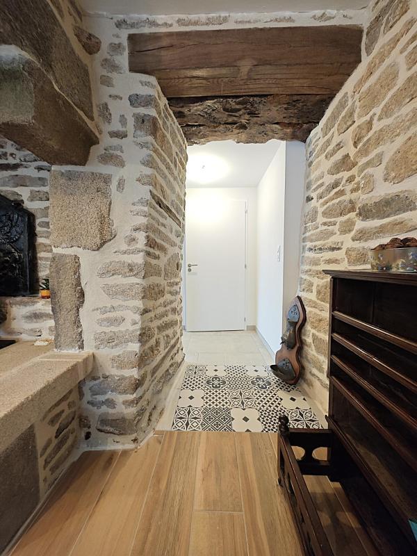 Maison en pierre - 108 m² - 5 pièces